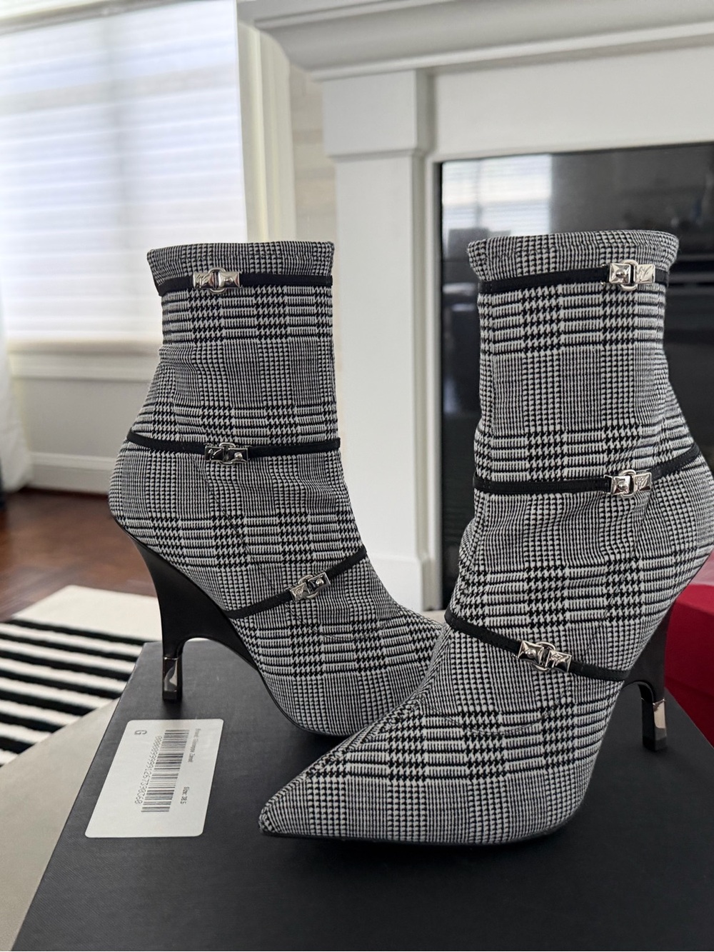 Iconic Giuseppe Zanotti Houndstooth Capiroska Booties, Women’s 8.5, 💯 Authentic